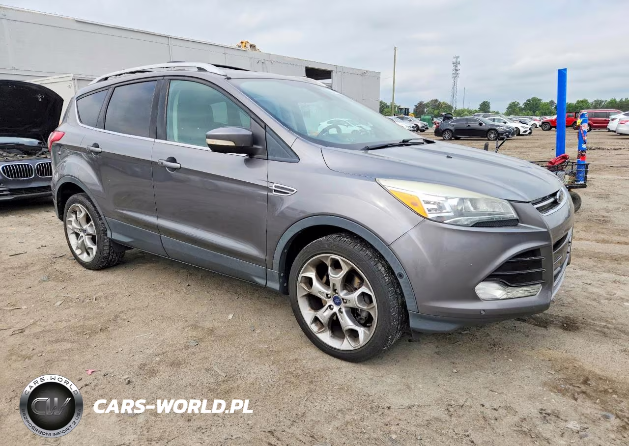 2013 Ford Escape Titanium VIN:1FMCU9J9XDUC66624 - 4