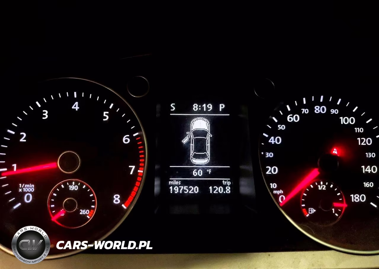 2011 Volkswagen Cc Sport VIN:WVWMN7AN6BE720642 - 9