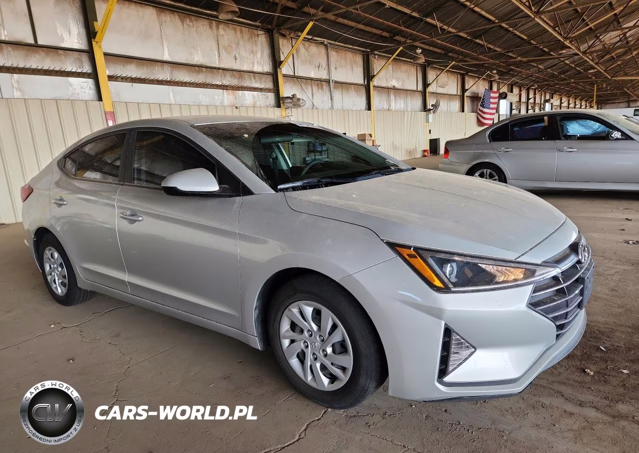 2019 Hyundai Elantra Se VIN:5NPD74LF5KH420234 - 4