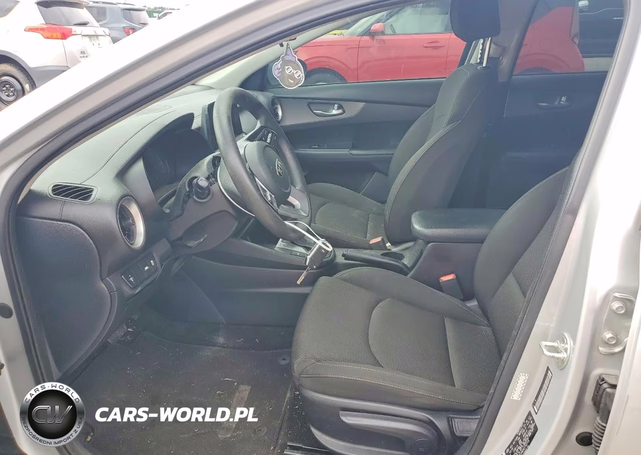 2020 Kia Forte Lxs VIN:3KPF24ADXLE187773 - 7