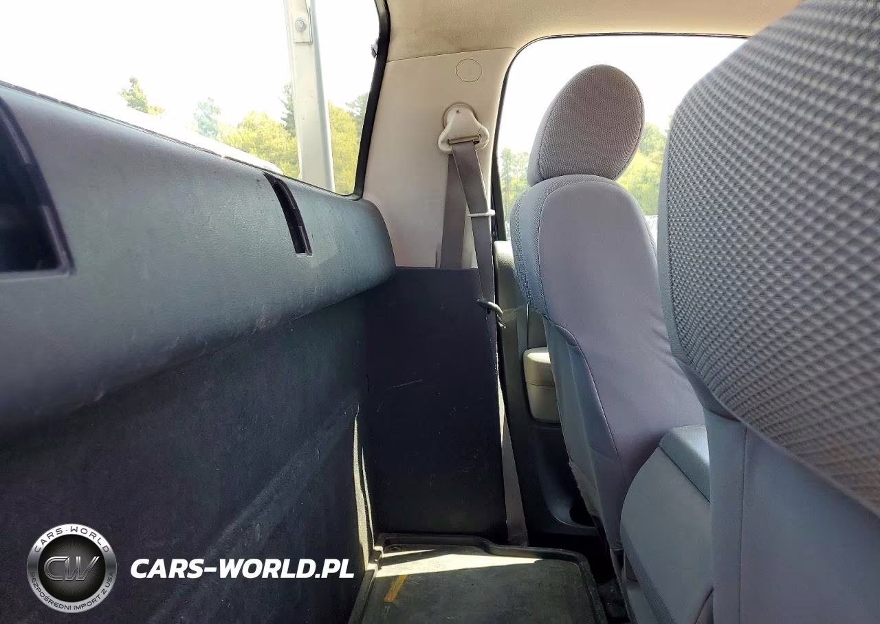 2010 Toyota Tundra Grade VIN:5TFJU5F15AX004298 - 10