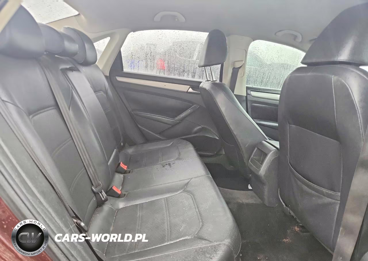 2014 Volkswagen Passat S VIN:1VWAT7A36EC083806 - 10