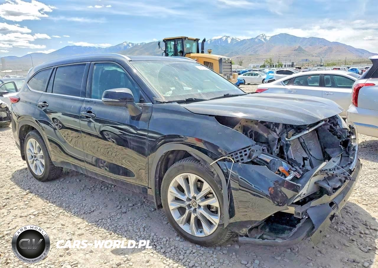 2021 Toyota Highlander Limited VIN:5TDDZRBH8MS556509 - 4
