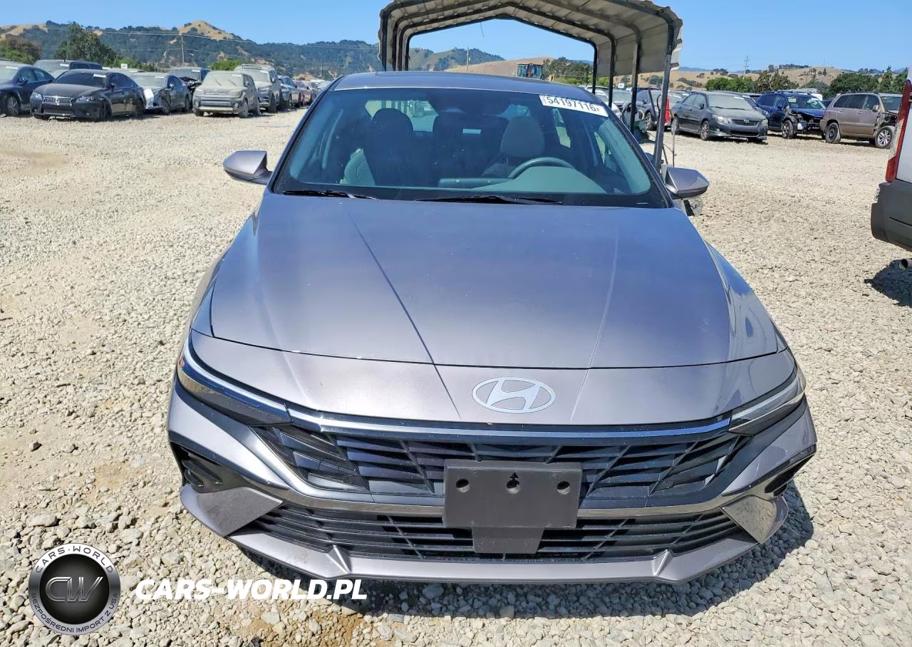 2025 Hyundai Elantra Sel VIN:KMHLS4DG2SU890496 - 5