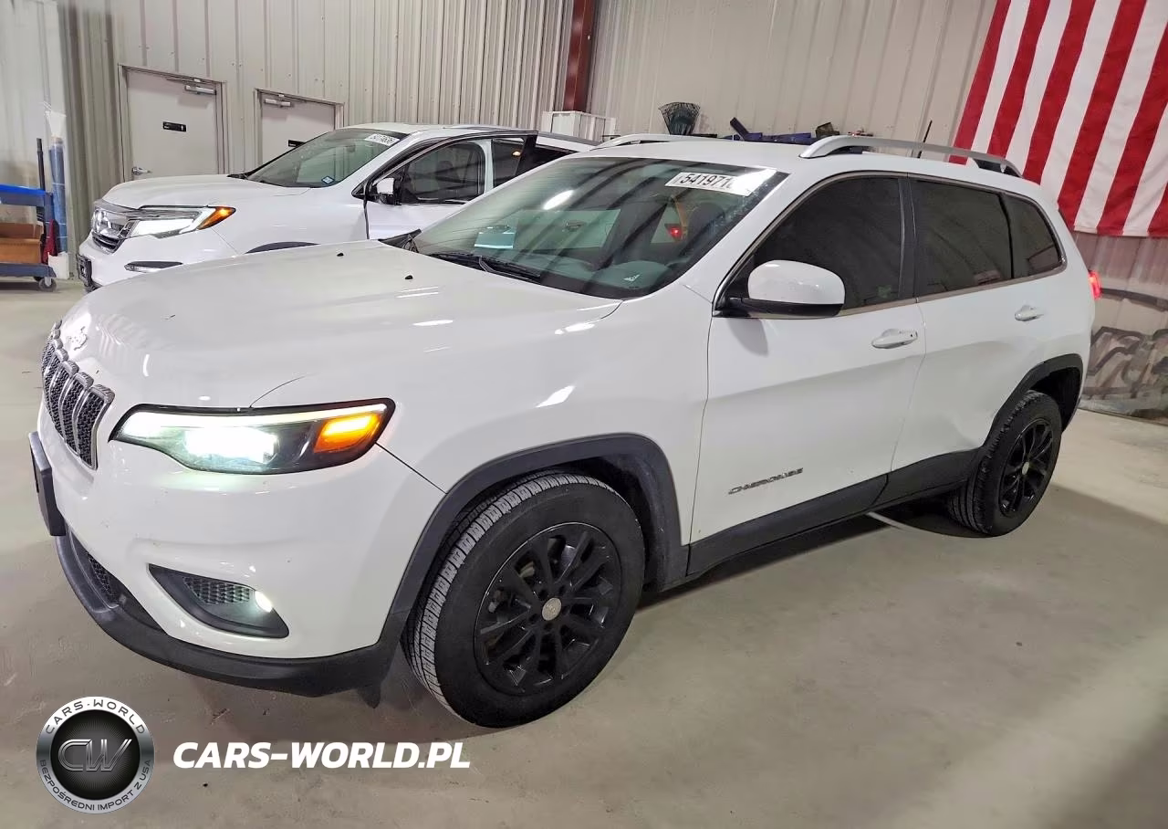 2019 Jeep Cherokee Latitude Plus – zdjęcie 1 z 12
