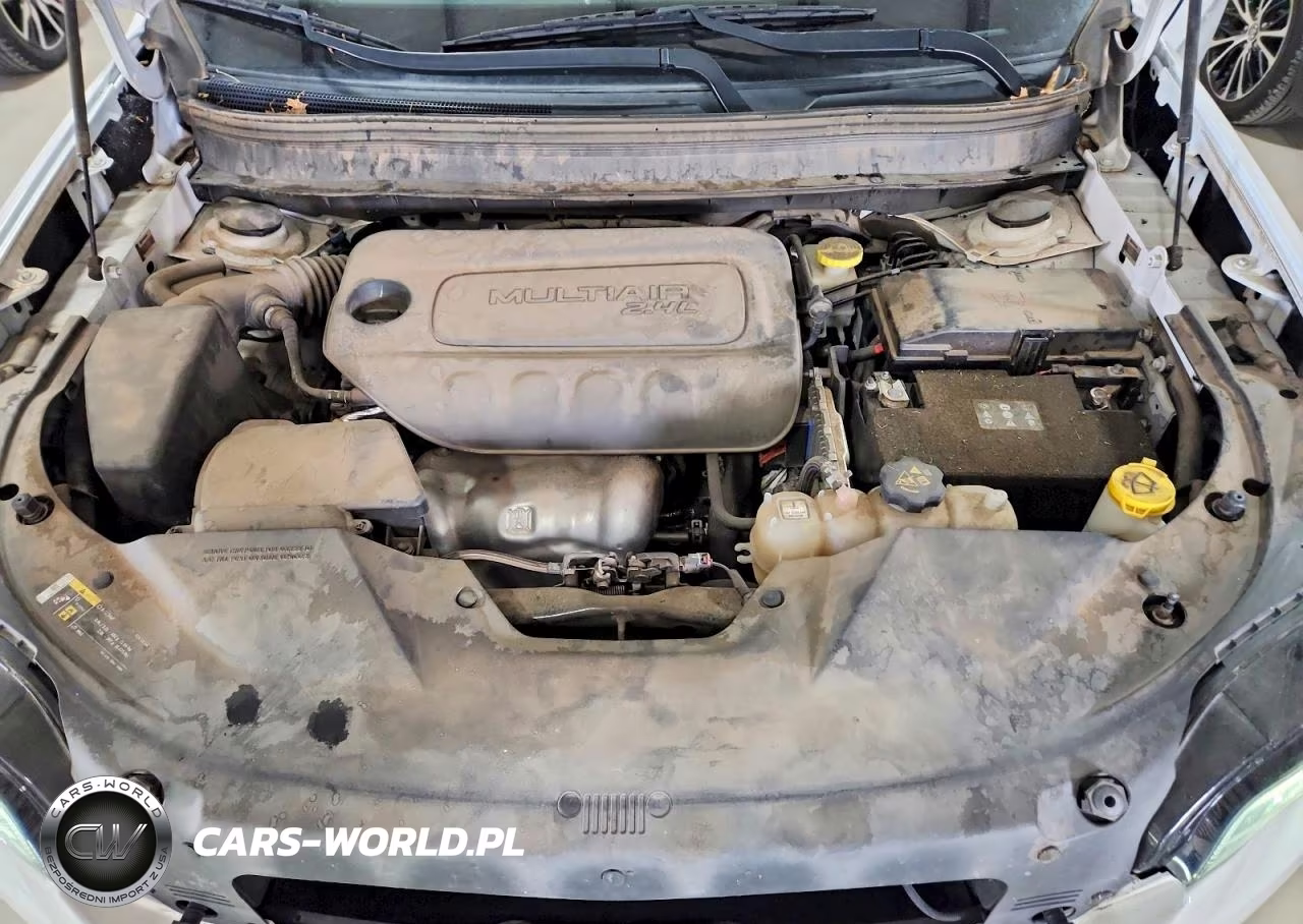 2019 Jeep Cherokee Latitude Plus VIN:1C4PJLLBXKD232854 - 11