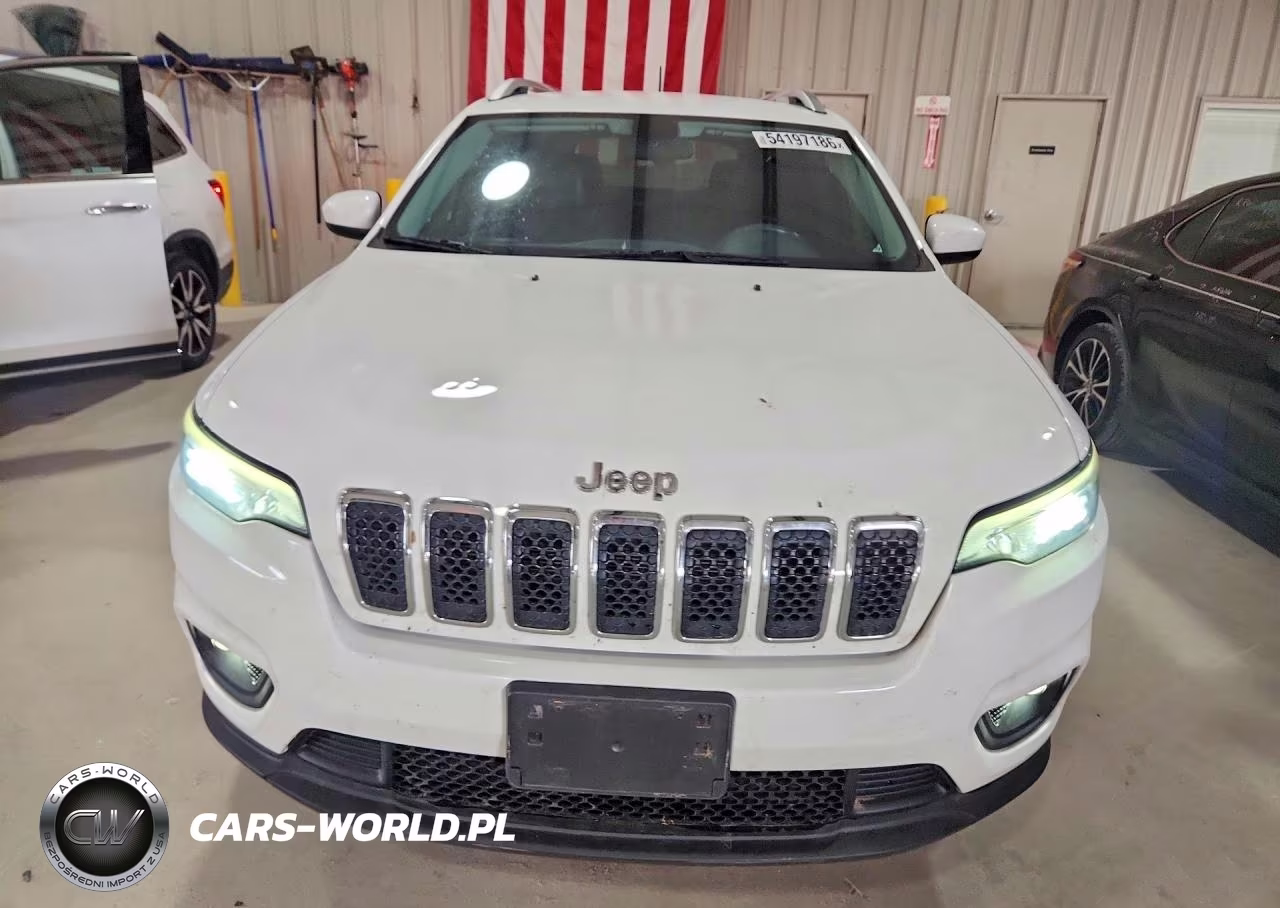 2019 Jeep Cherokee Latitude Plus VIN:1C4PJLLBXKD232854 - 5