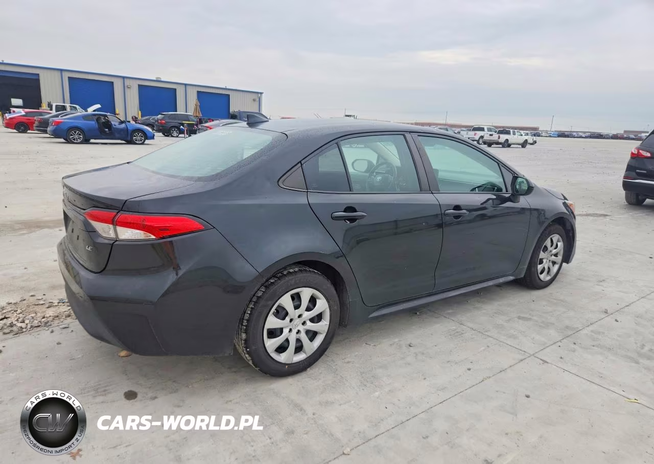 2022 Toyota Corolla Le VIN:5YFEPMAEXNP358805 - 3