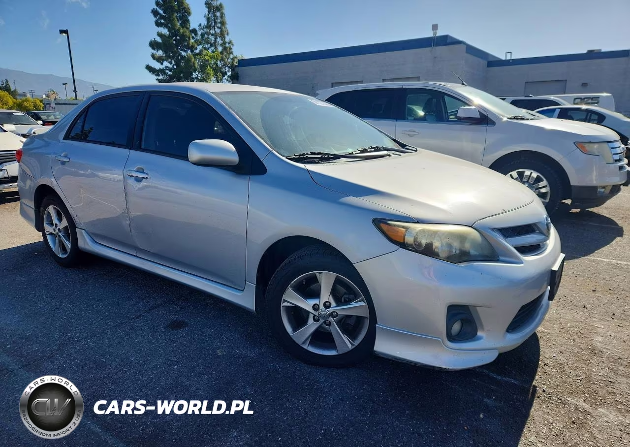 2012 Toyota Corolla S VIN:2T1BU4EE6CC871374 - 4