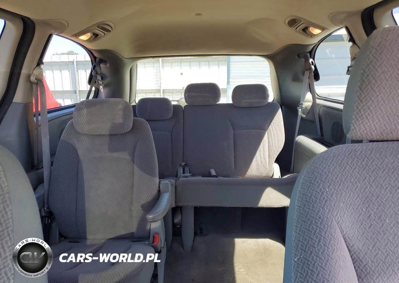 2007 Chrysler Town & Country Touring VIN:2A4GP54L17R192518 - 10
