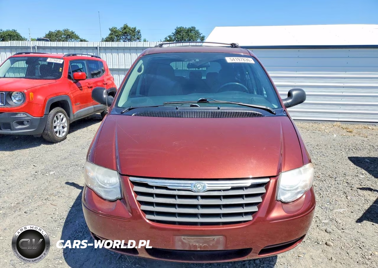 2007 Chrysler Town & Country Touring VIN:2A4GP54L17R192518 - 5