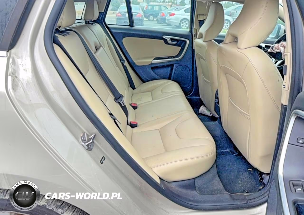 2017 Volvo V60 T5 Premier VIN:YV140MEK7H1373054 - 6