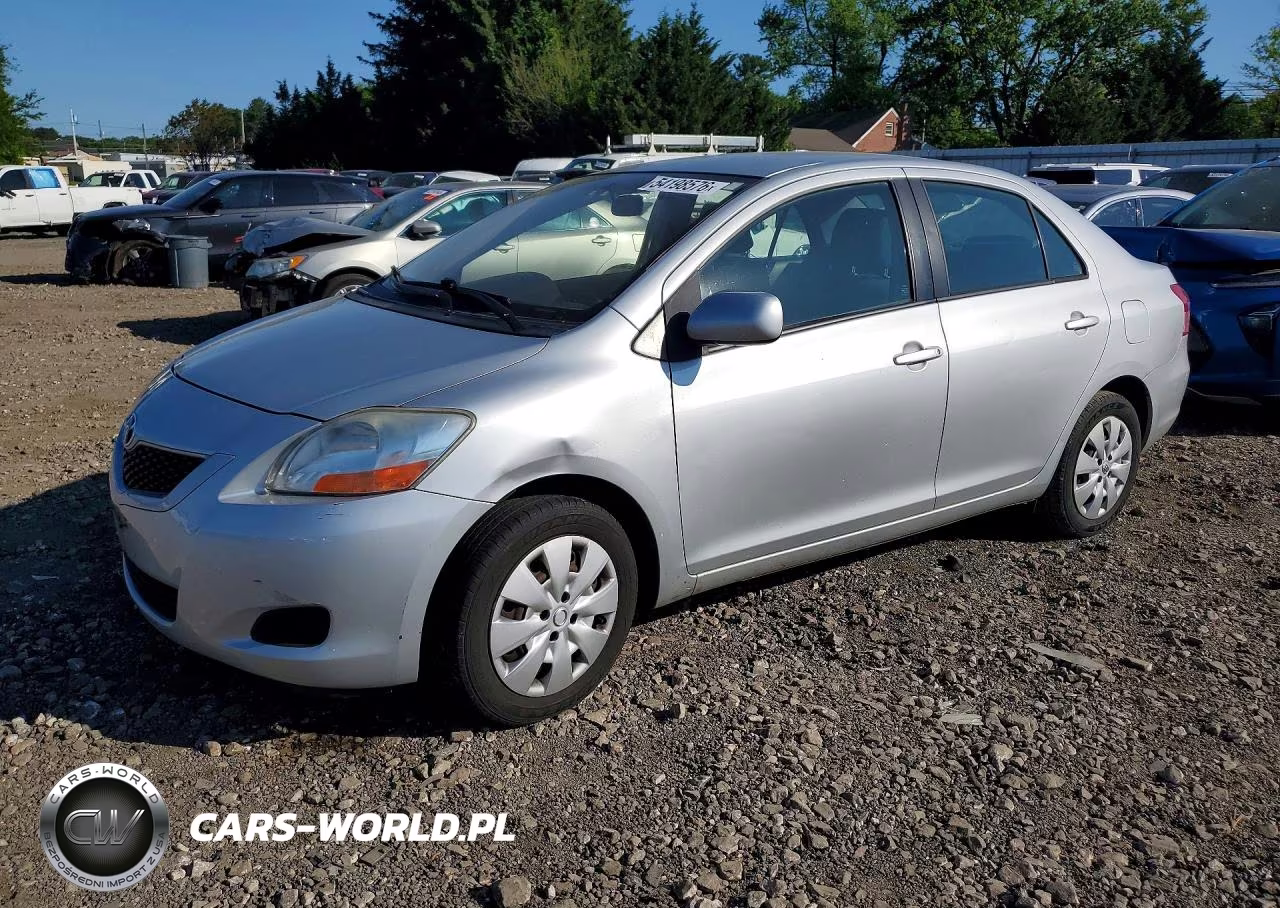 2010 Toyota Yaris Base