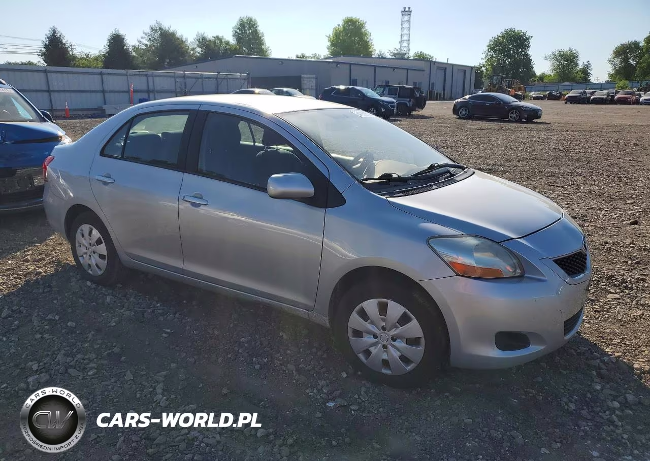 2010 Toyota Yaris Base VIN:JTDBT4K39A4077362 - 4