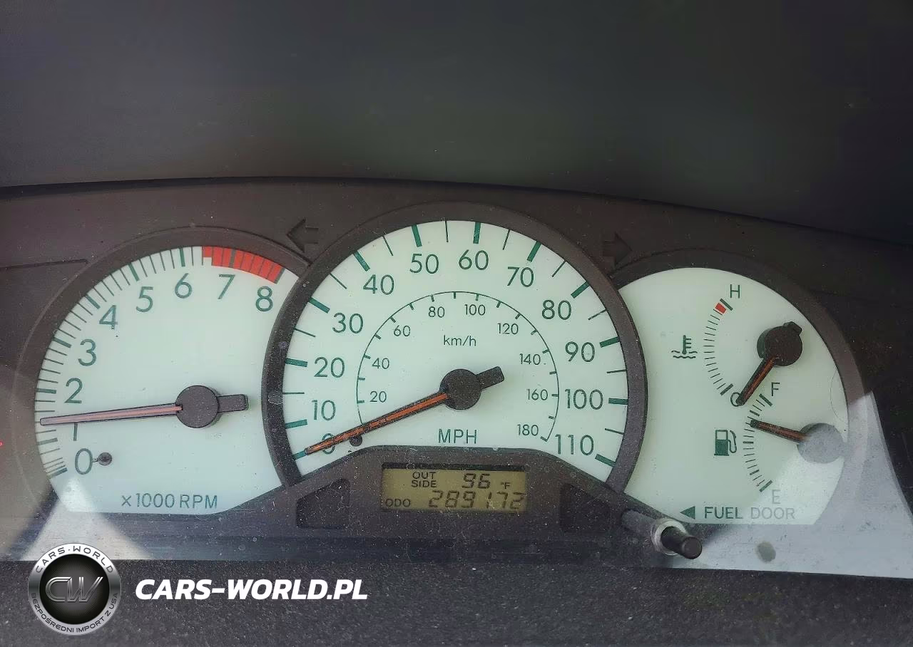 2003 Toyota Corolla Le VIN:JTDBR32EX30045069 - 9