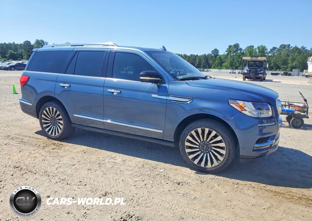 2018 Lincoln Navigator Reserve VIN:5LMJJ2LT0JEL05241 - 4