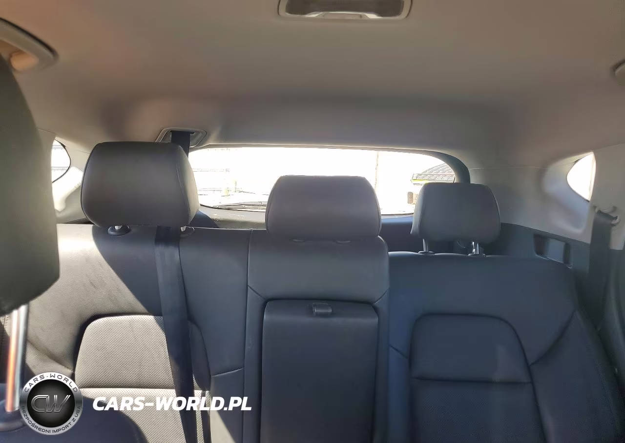 2021 Hyundai Tucson Limited VIN:KM8J33ALXMU336593 - 10