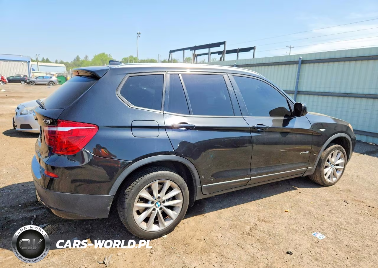 2012 BMW X3 xDrive28I VIN:5UXWX5C52CL728124 - 3