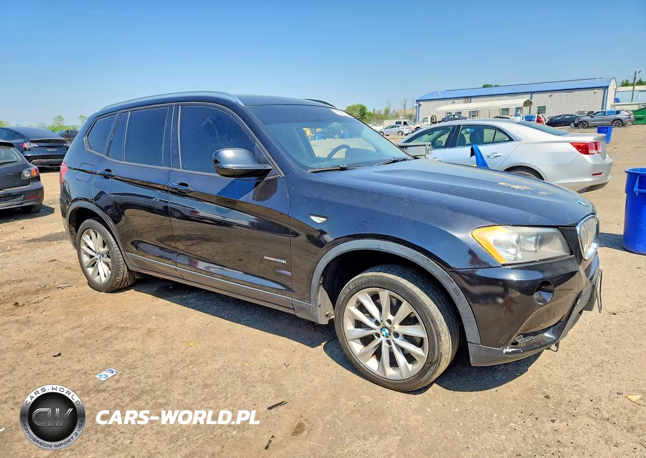 2012 BMW X3 xDrive28I VIN:5UXWX5C52CL728124 - 4