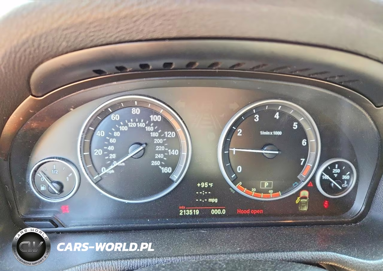2012 BMW X3 xDrive28I VIN:5UXWX5C52CL728124 - 9