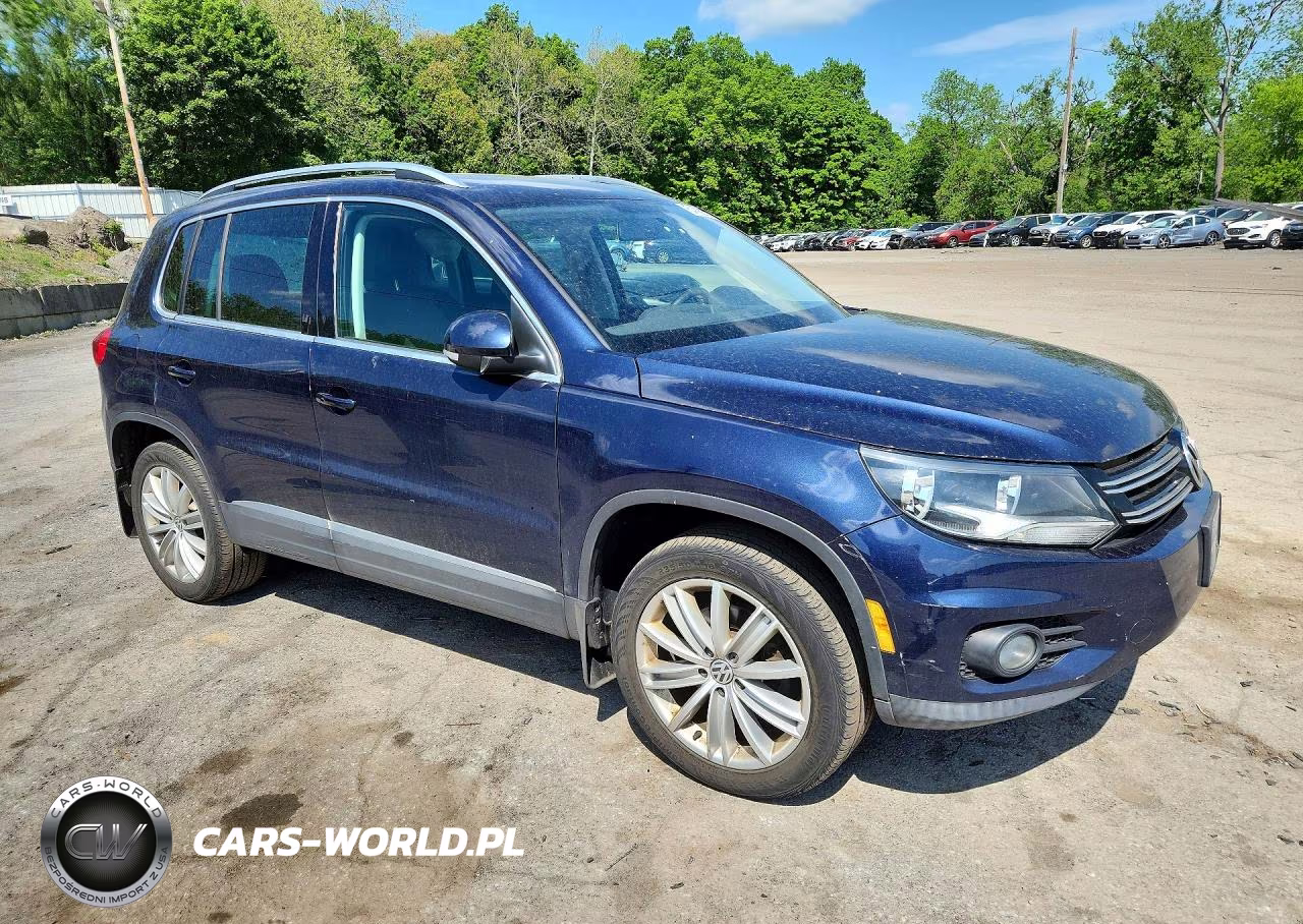 2015 Volkswagen Tiguan S VIN:WVGBV7AX0FW611288 - 4
