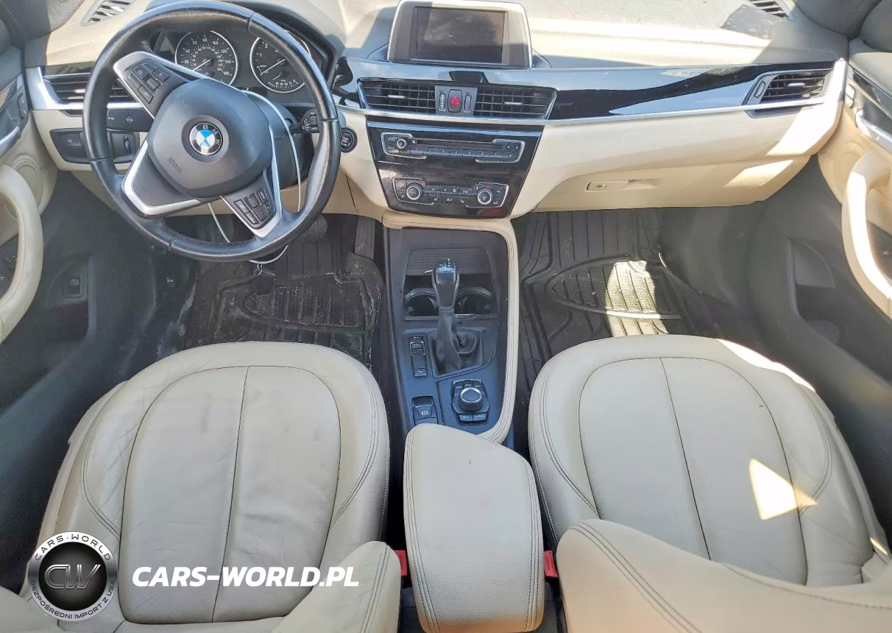 2018 BMW X1 xDrive28I VIN:WBXHT3C33J5K29491 - 8