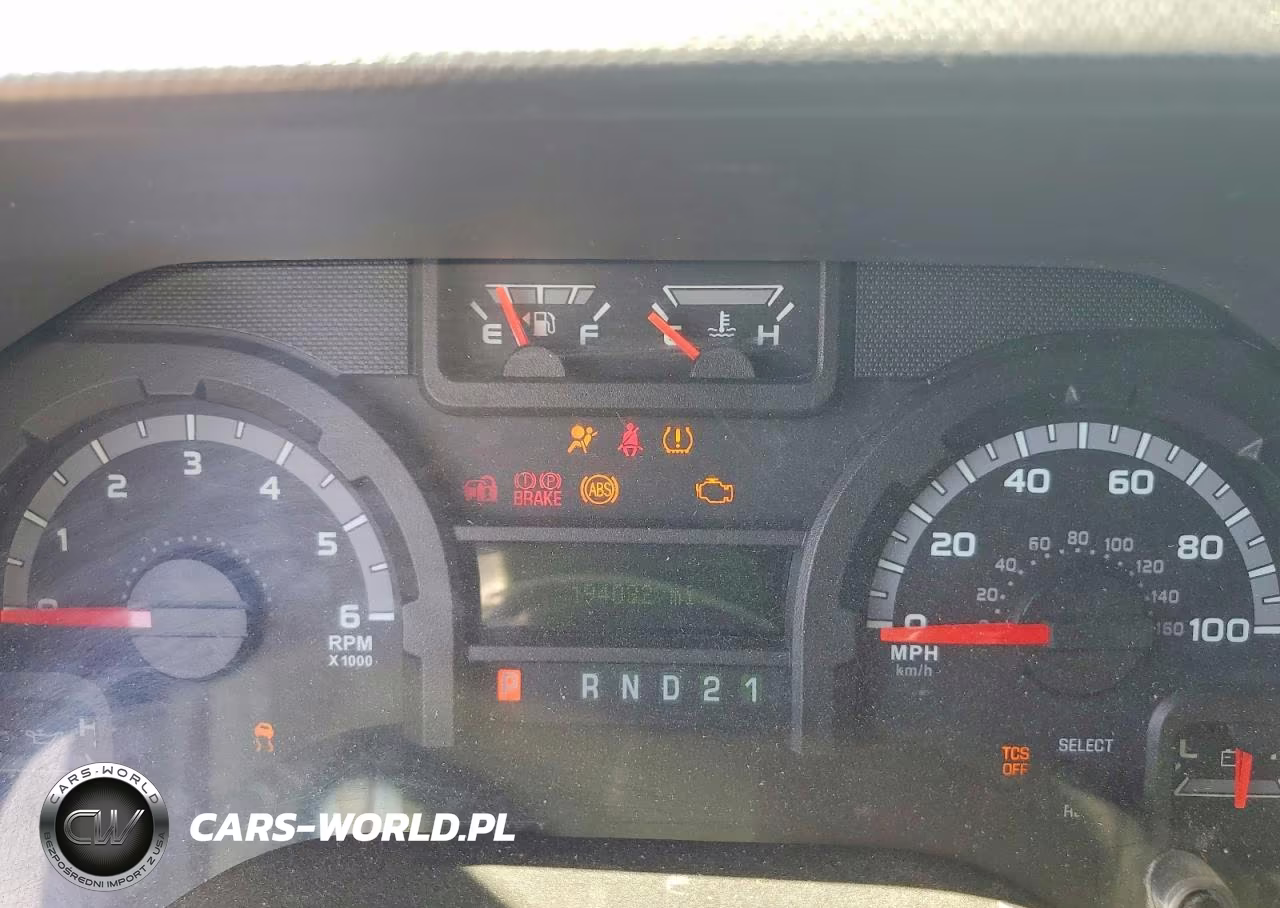 2011 Suzi-Suzuki Econoline E150 Van VIN:1FTNE1EL8BDA38426 - 9