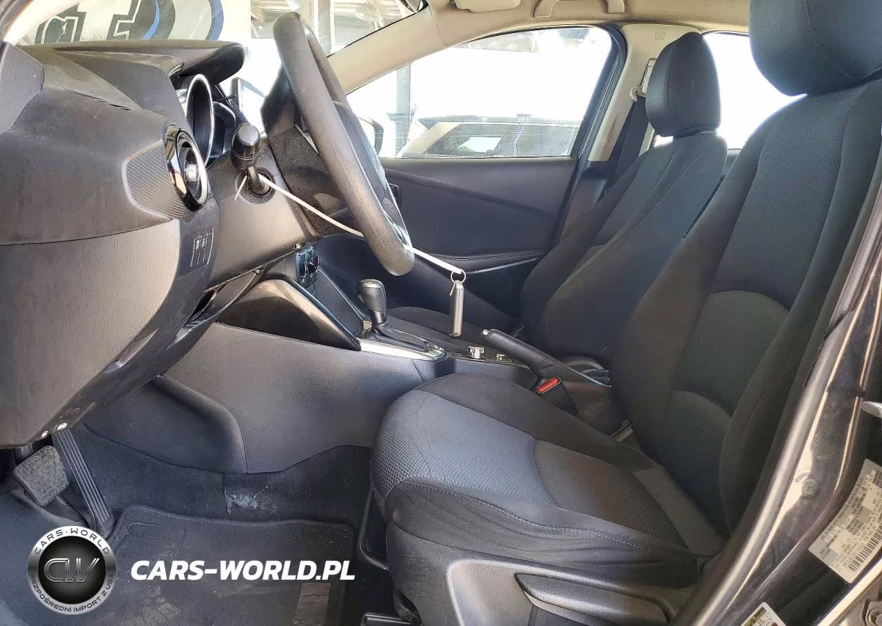 2016 Scion Ia Base VIN:3MYDLBZV2GY114022 - 7