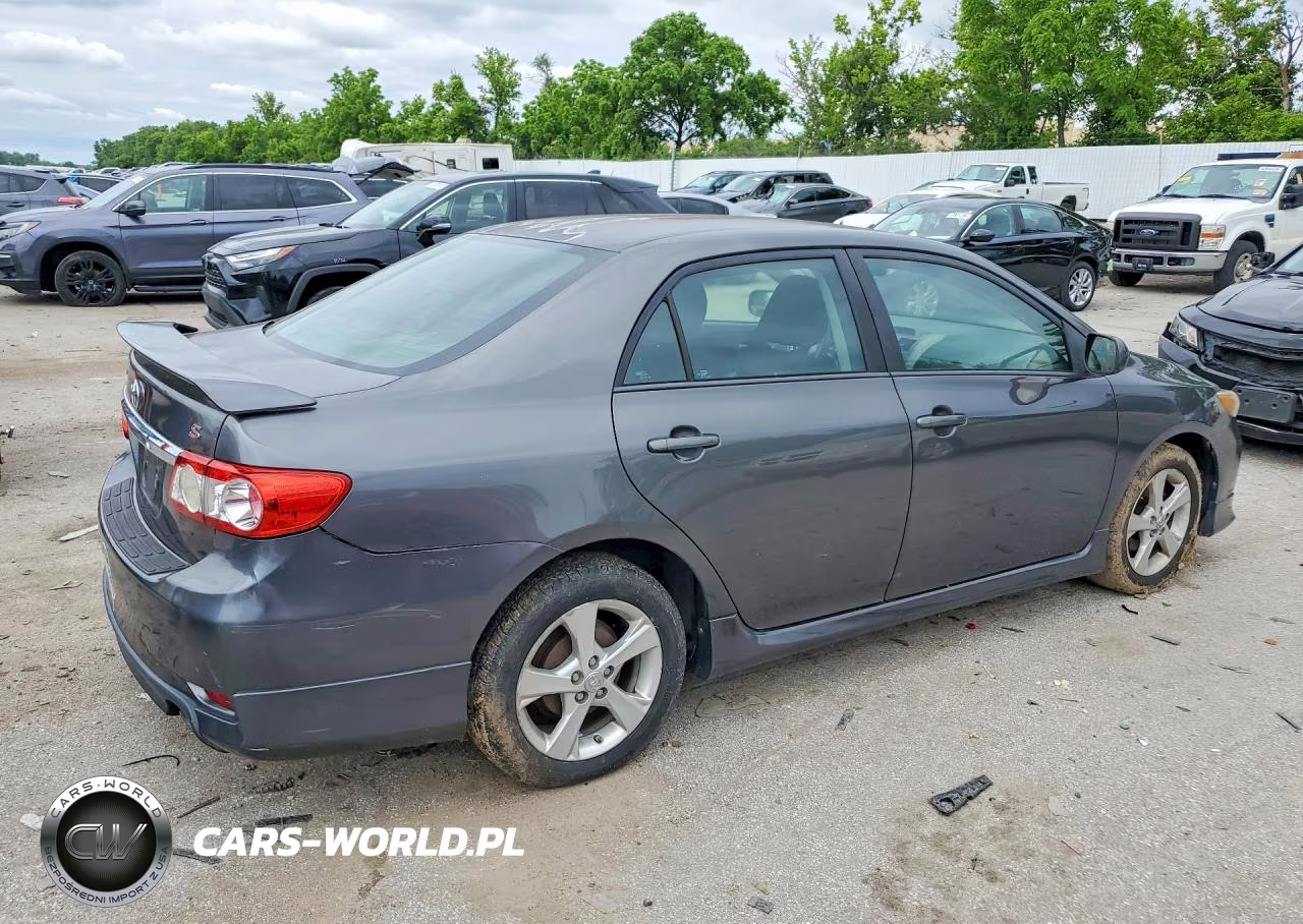 2013 Toyota Corolla S VIN:2T1BU4EE8DC968108 - 3