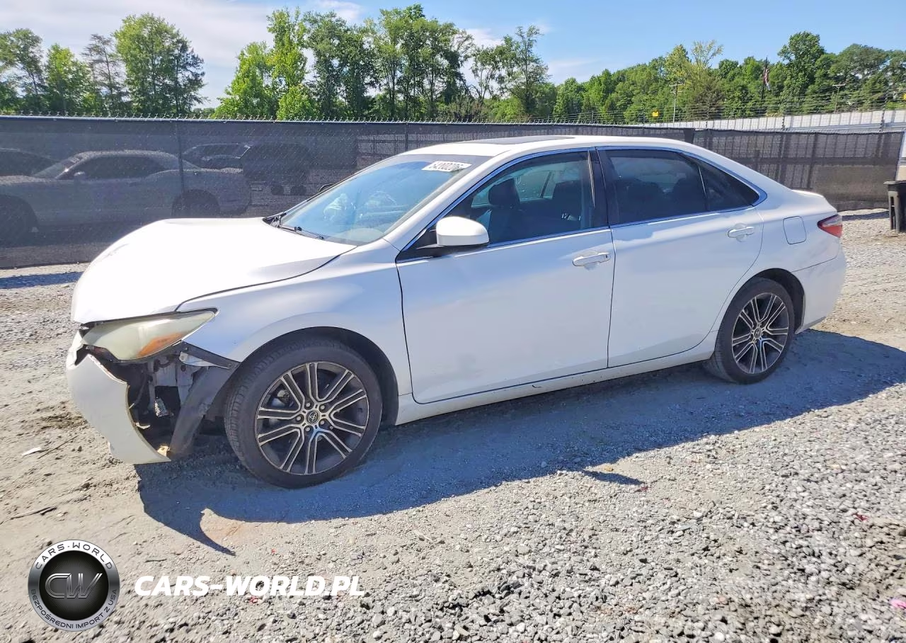 2016 Toyota Camry Special Edition