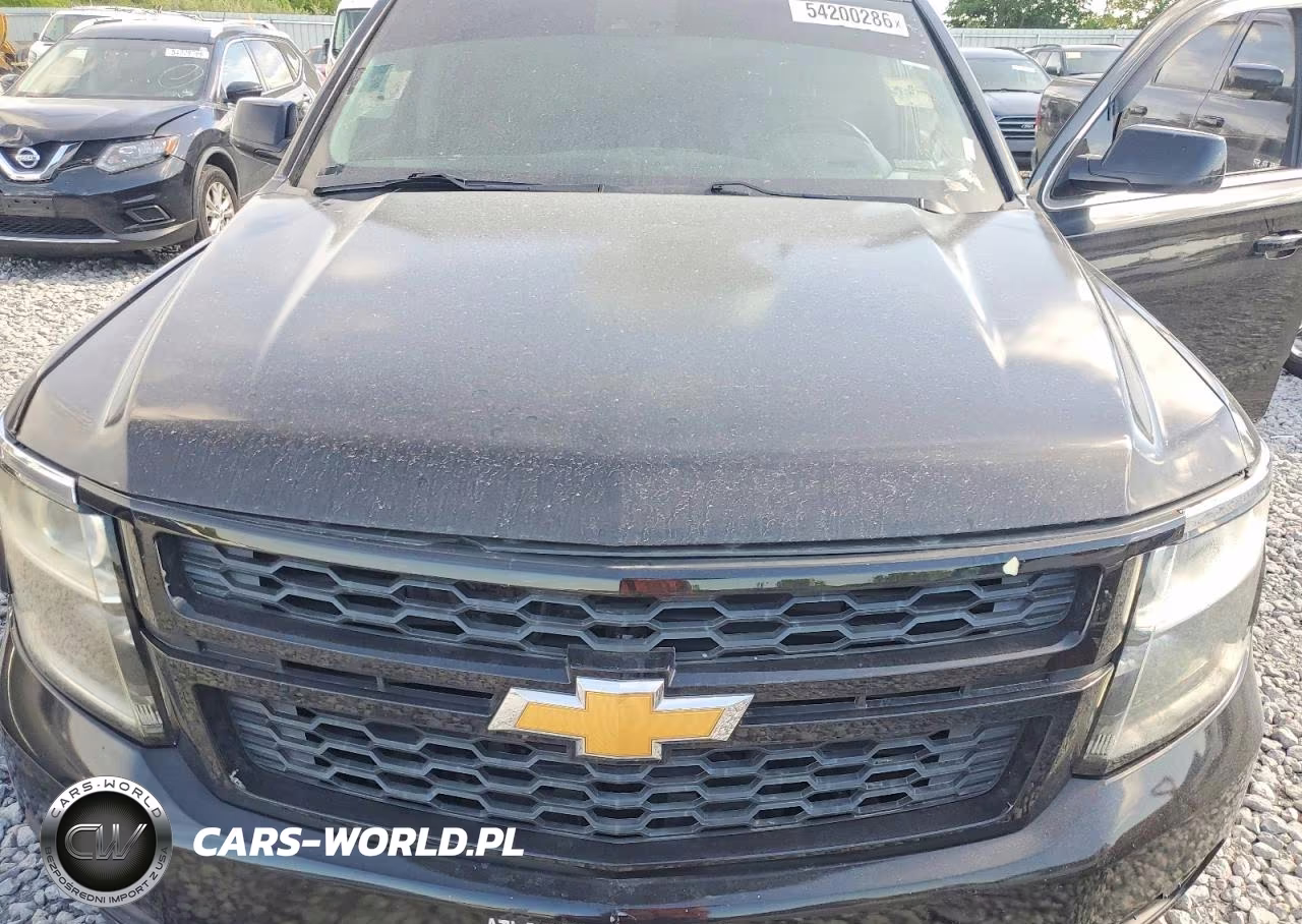 2019 Chevrolet Suburban K1500 Lt VIN:1GNSKHKC6KR143937 - 12