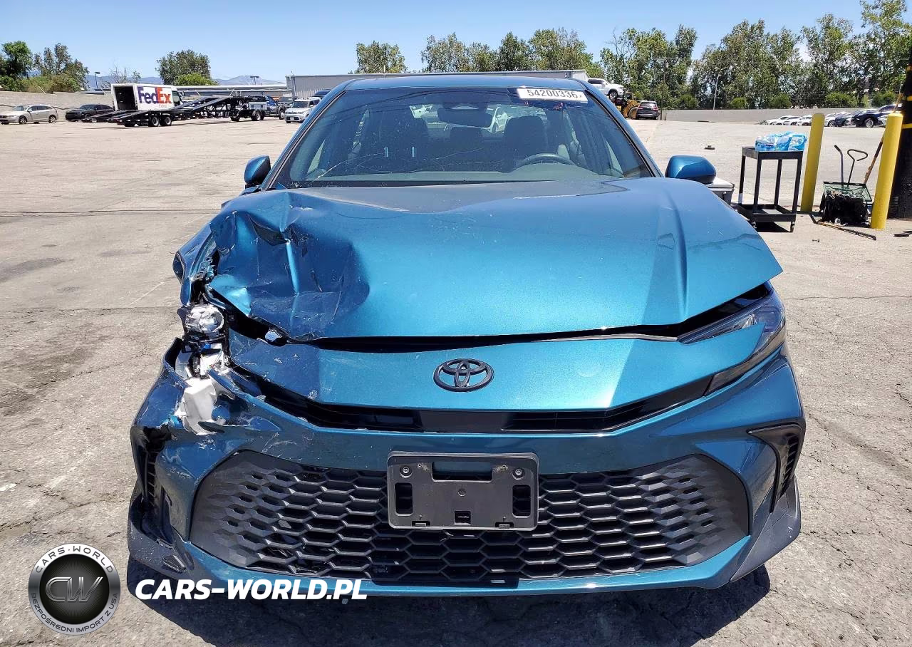 2025 Toyota Camry Se VIN:4T1DAACKXSU586439 - 5