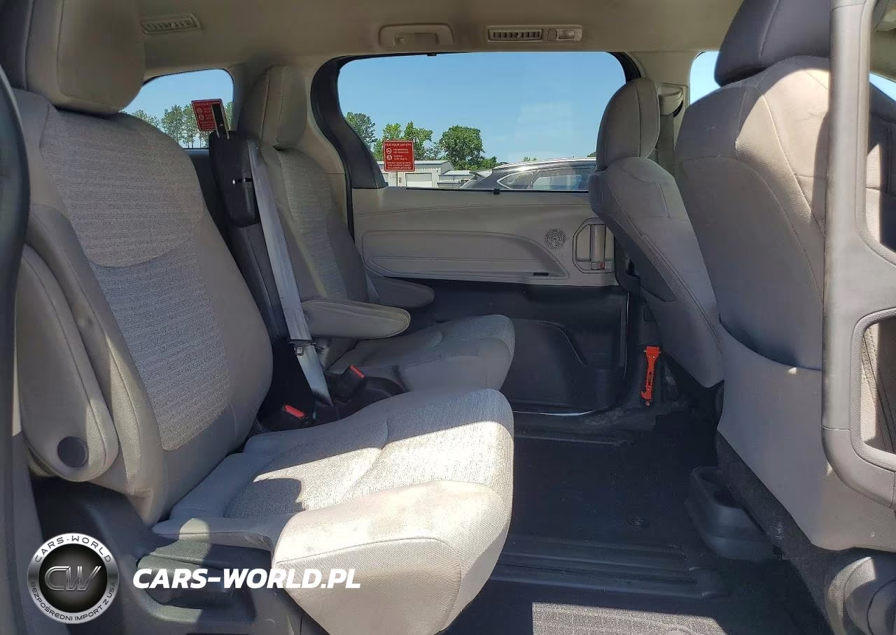 2022 Toyota Sienna Le VIN:5TDKRKEC3NS115998 - 11
