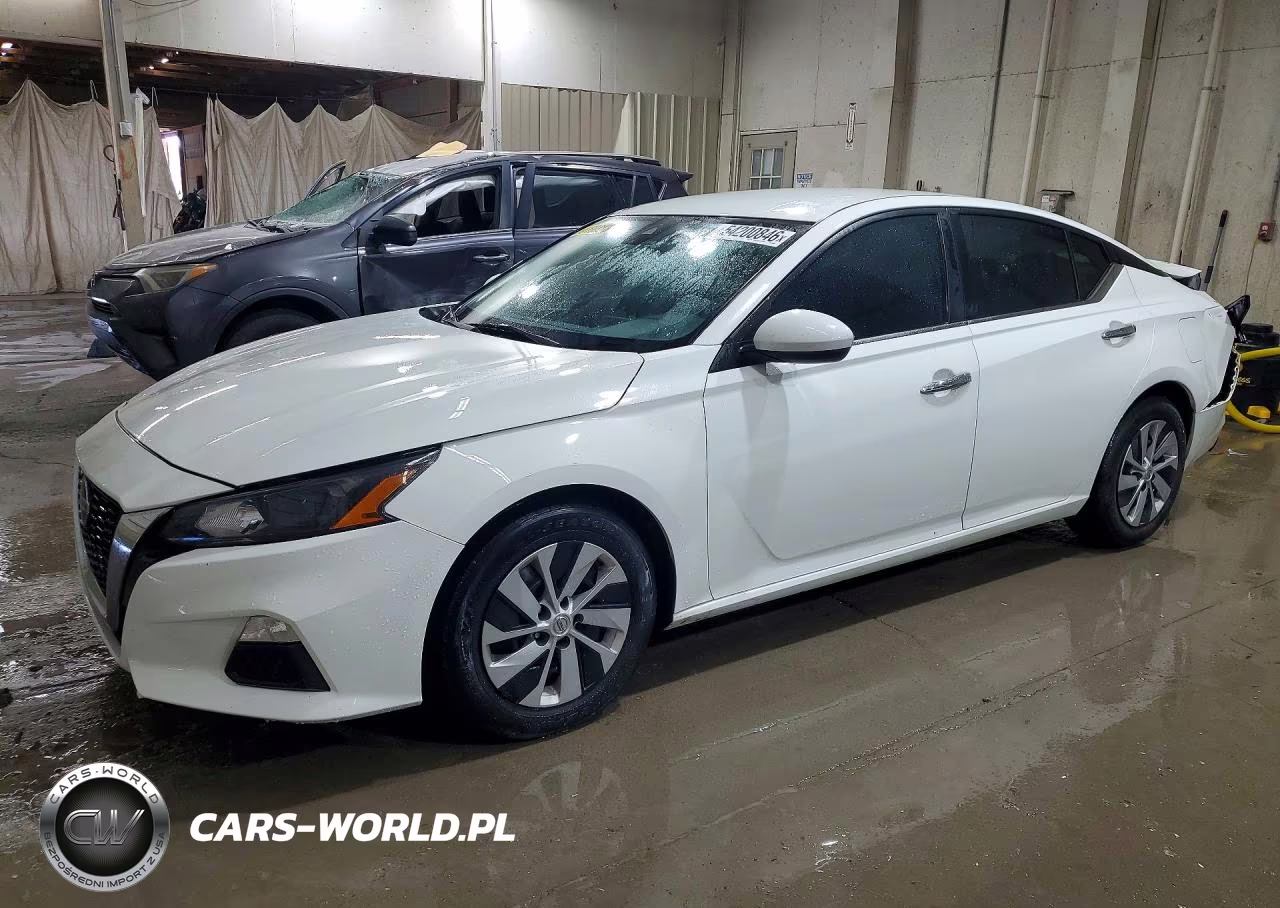 2022 Nissan Altima S