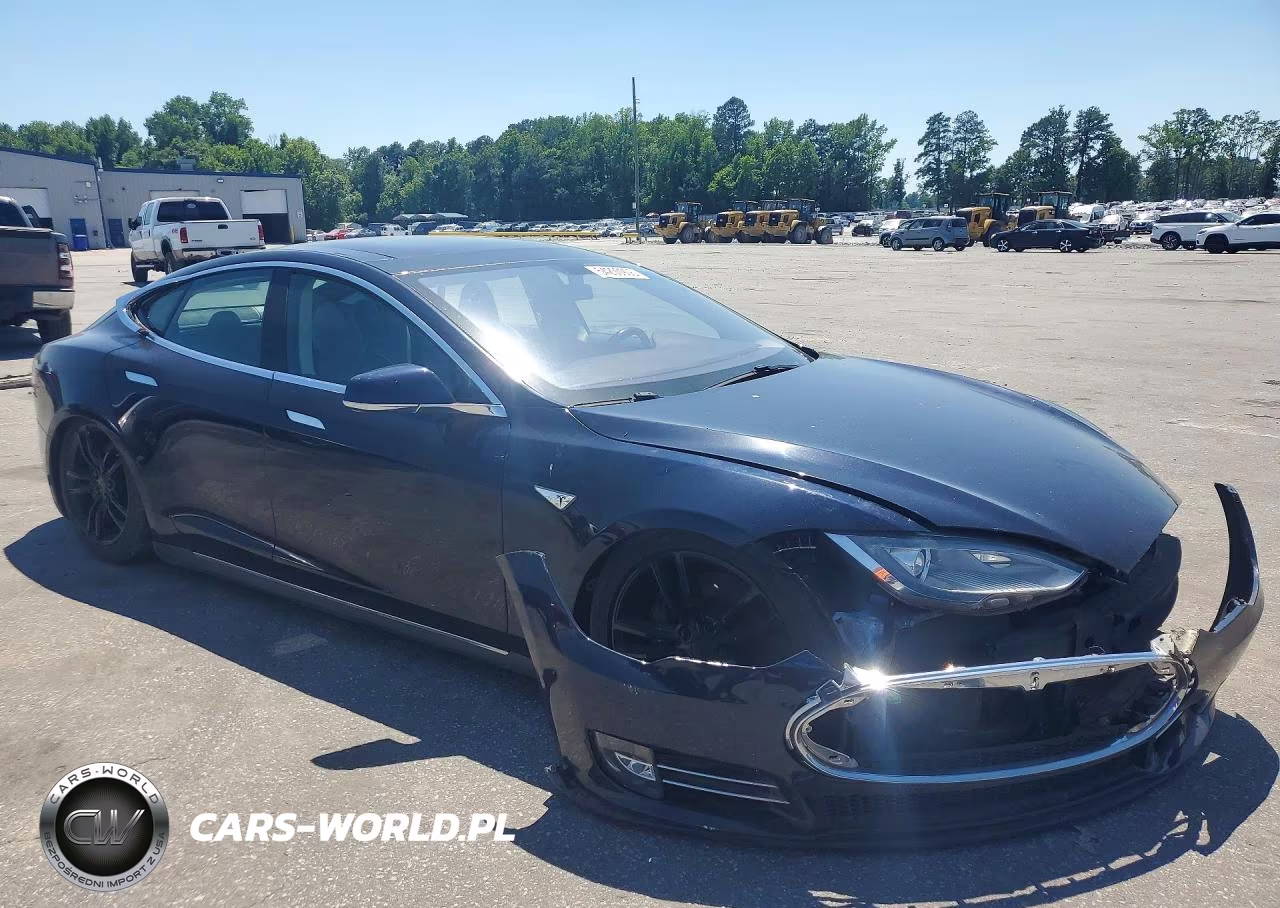 2013 Tesla Model S VIN:5YJSA1AG2DFP12122 - 4