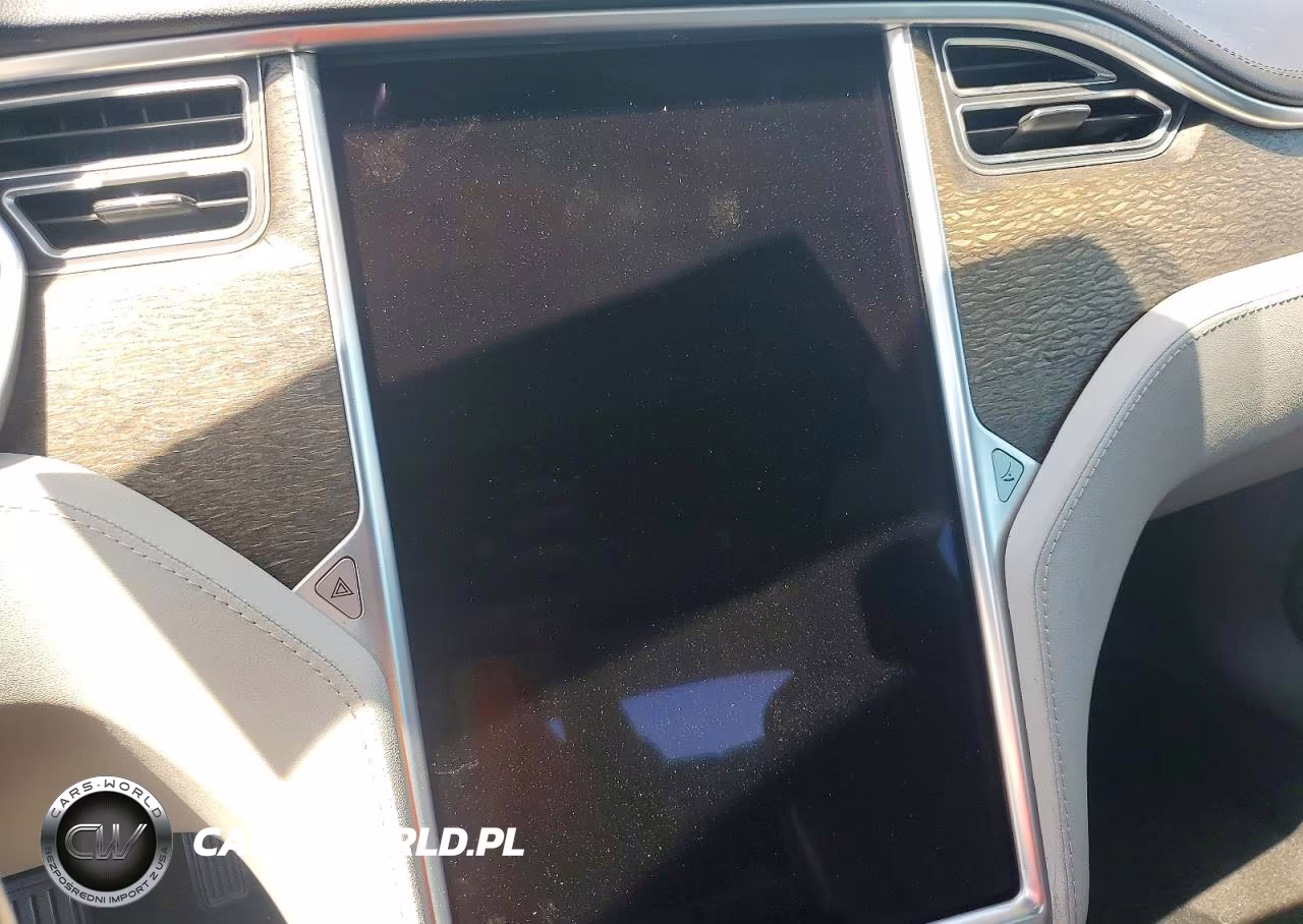 2013 Tesla Model S VIN:5YJSA1AG2DFP12122 - 9