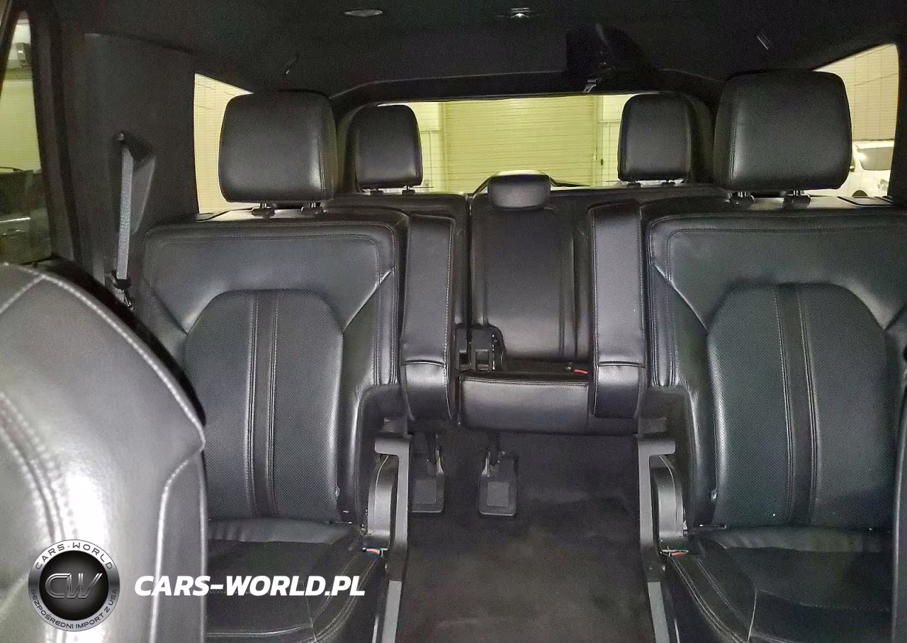 2018 Ford Expedition Limited VIN:1FMJU2ATXJEA18048 - 10