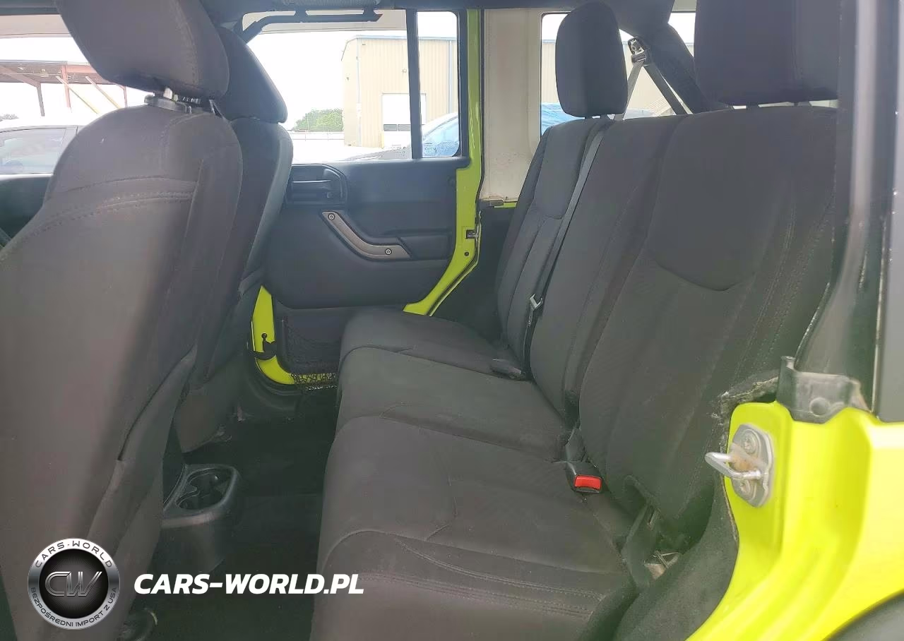 2016 Jeep Wrangler Unlimited Sport VIN:1C4BJWKG5GL321463 - 11