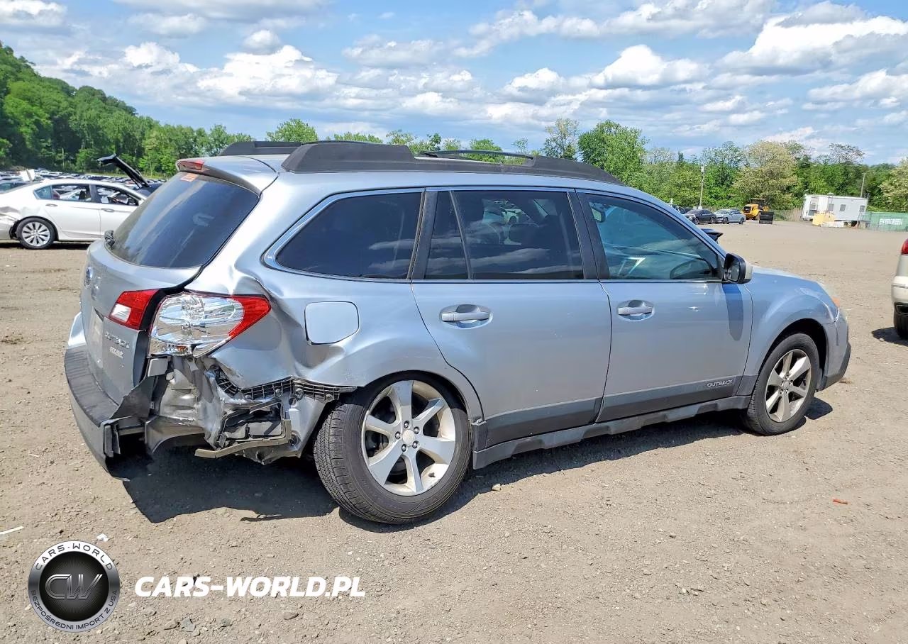 2013 Subaru Outback 2.5I Premium VIN:4S4BRBGC5D3319999 - 3