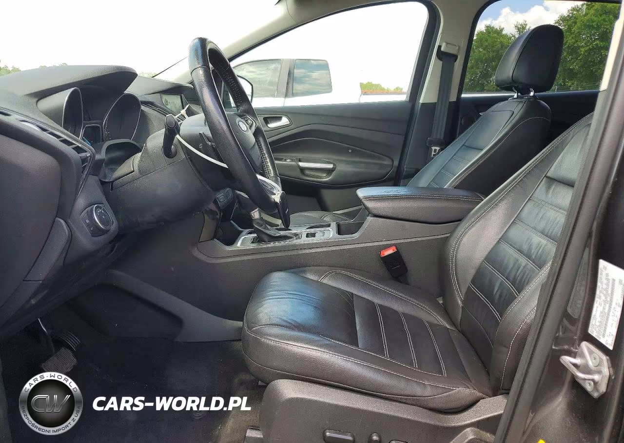 2017 Ford Escape Titanium VIN:1FMCU9J92HUE86989 - 7
