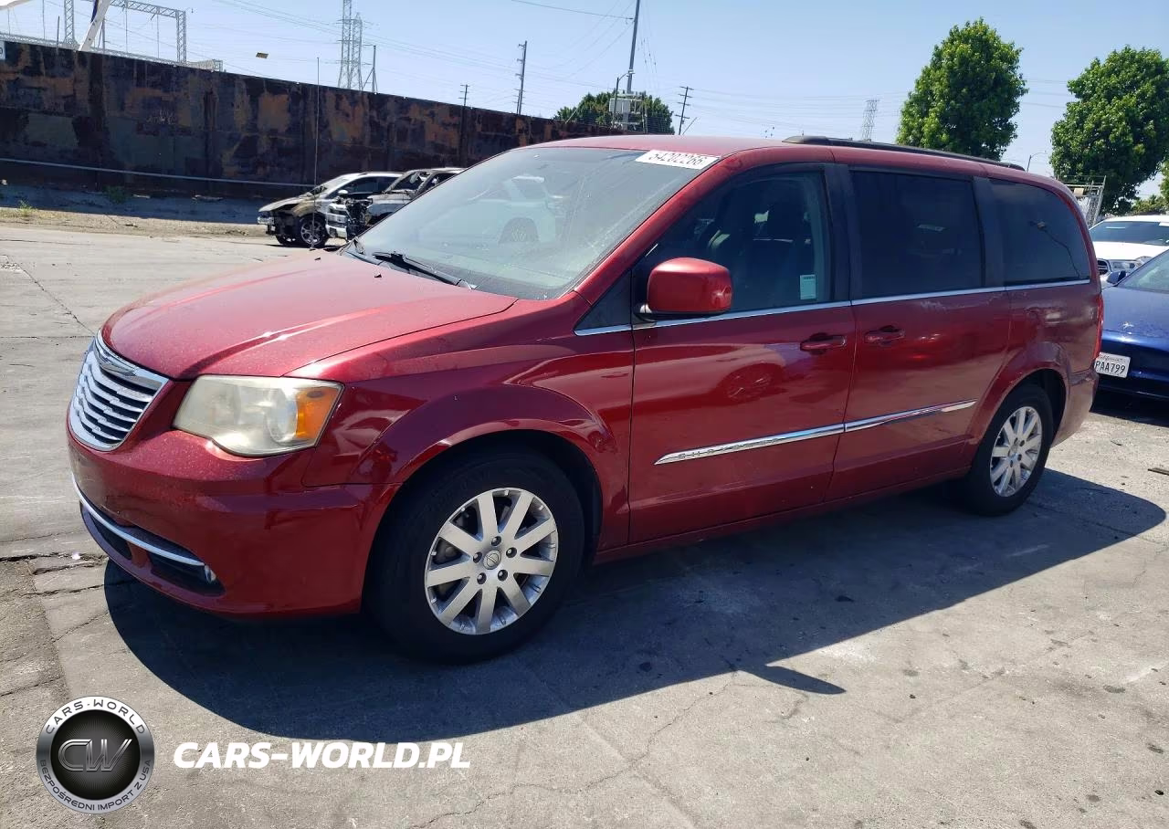 2016 Chrysler Town & Country Touring