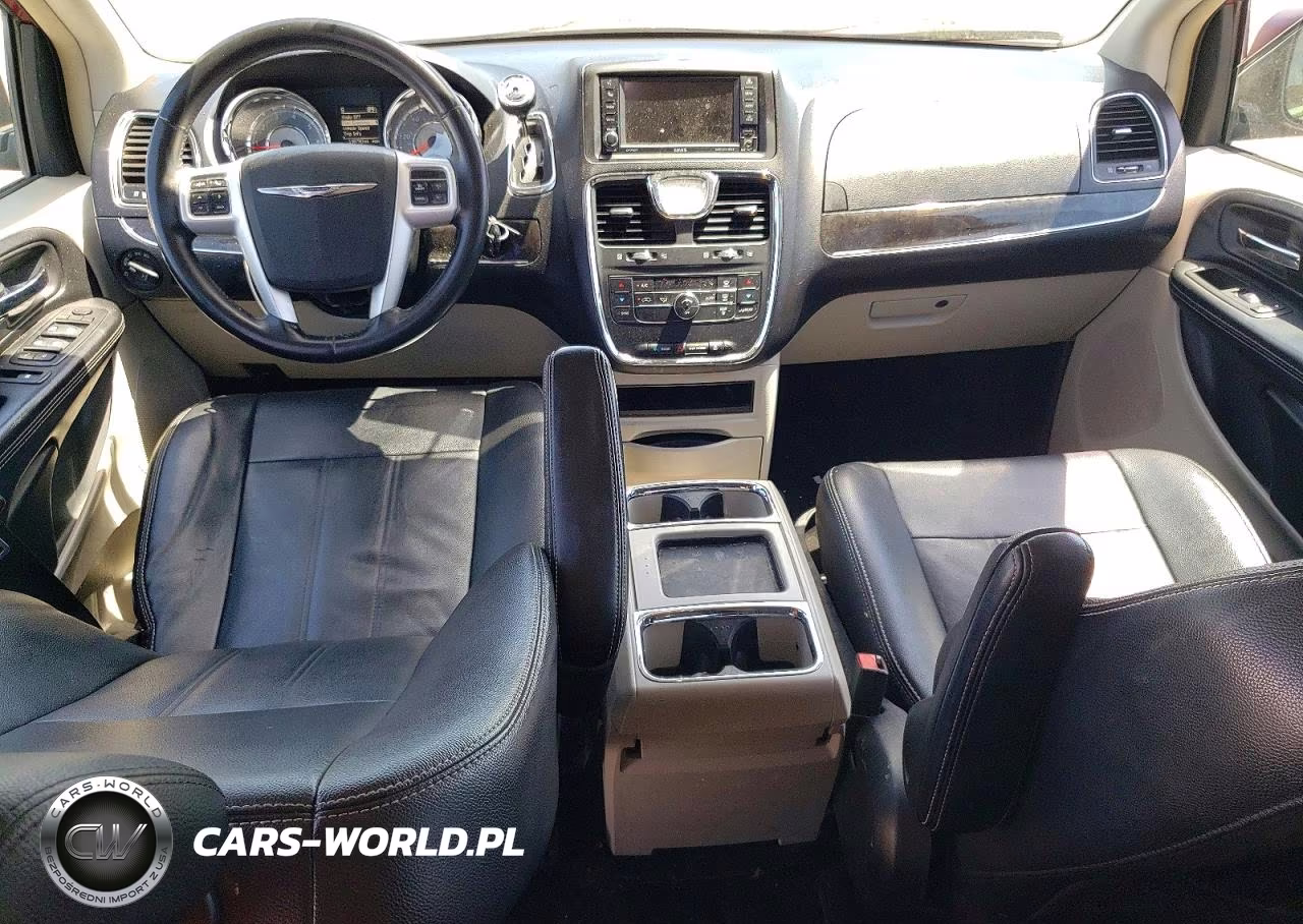 2016 Chrysler Town & Country Touring VIN:2C4RC1BG2GR252721 - 8