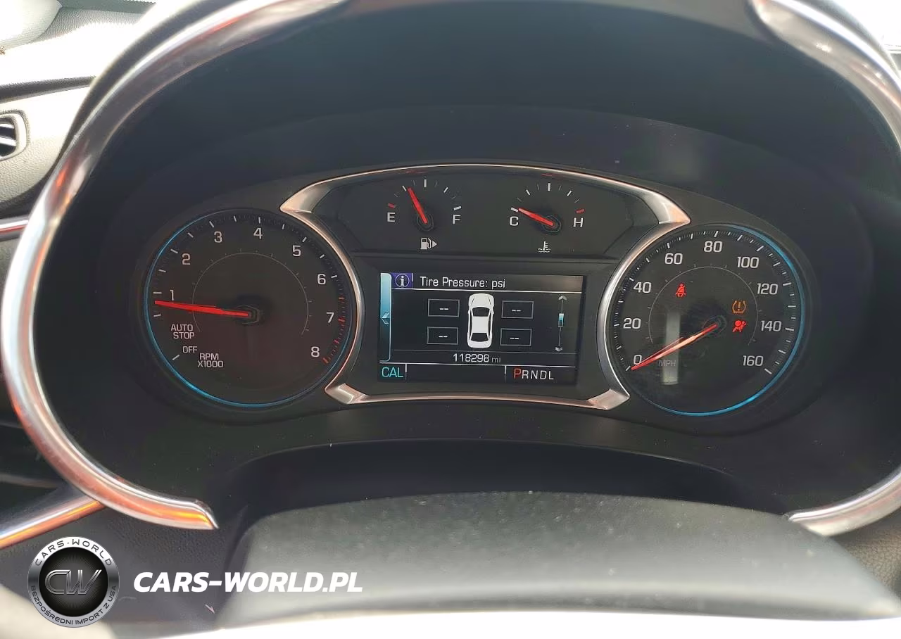 2018 Chevrolet Malibu Lt VIN:1G1ZD5ST6JF143865 - 9
