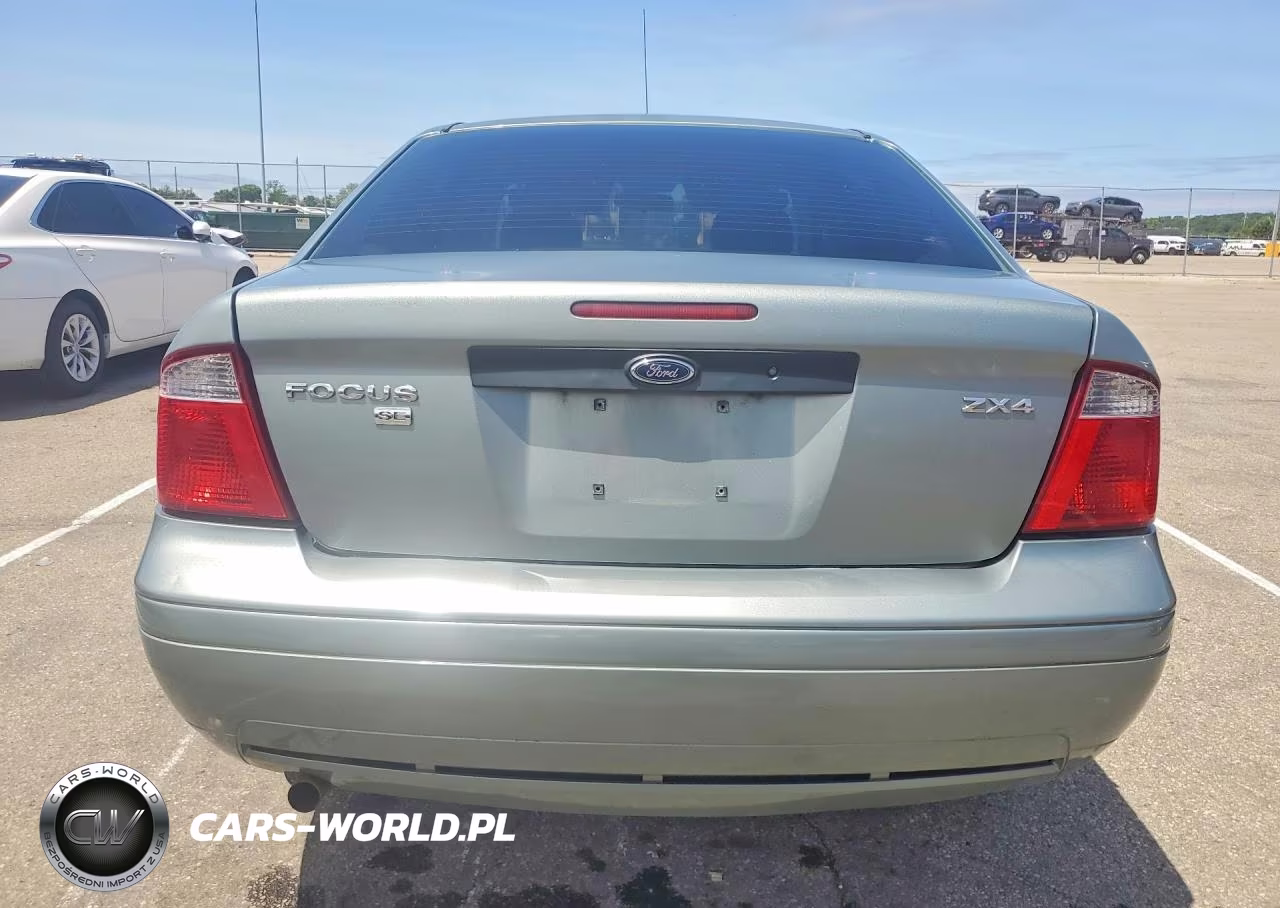 2005 Ford Focus Zx4 VIN:1FAFP34N35W232812 - 6