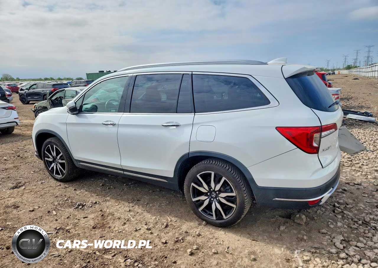2020 Honda Pilot Touring VIN:5FNYF6H92LB048743 - 2