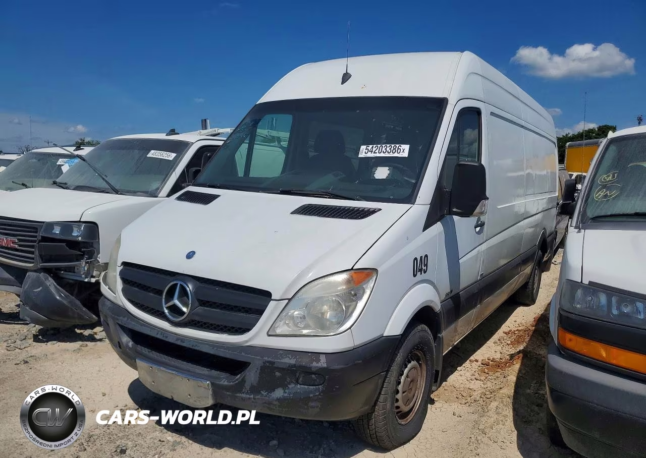 2013 Mercedes Benz Sprinter 2500 Delivery Van
