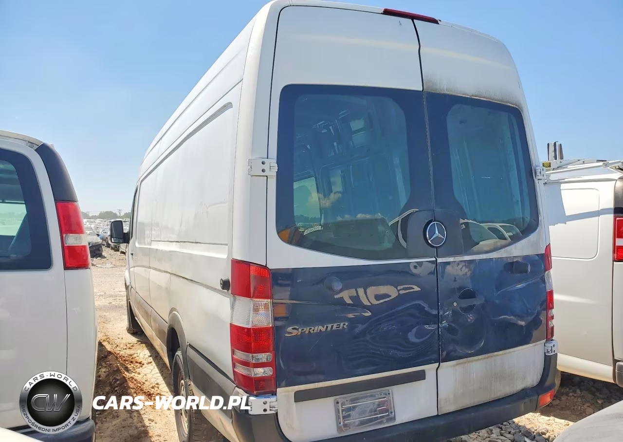 2013 Mercedes Benz Sprinter 2500 Delivery Van VIN:WD3PE8CC1D5739921 - 2