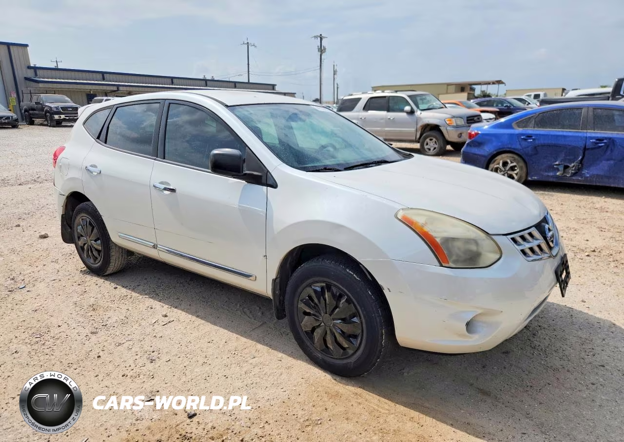 2011 Nissan Rogue S VIN:JN8AS5MT5BW154112 - 4