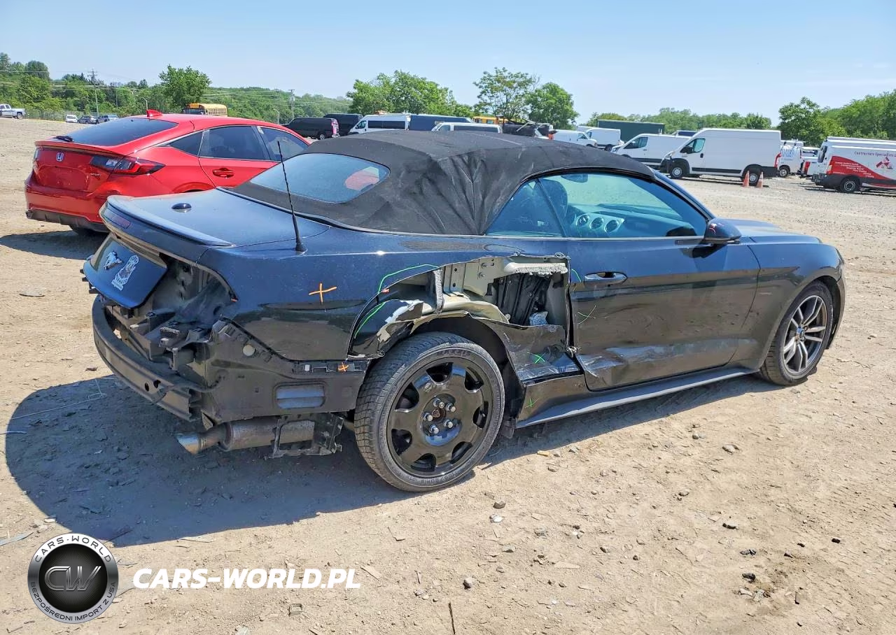 2017 Ford Mustang VIN:1FATP8UH1H5327244 - 3