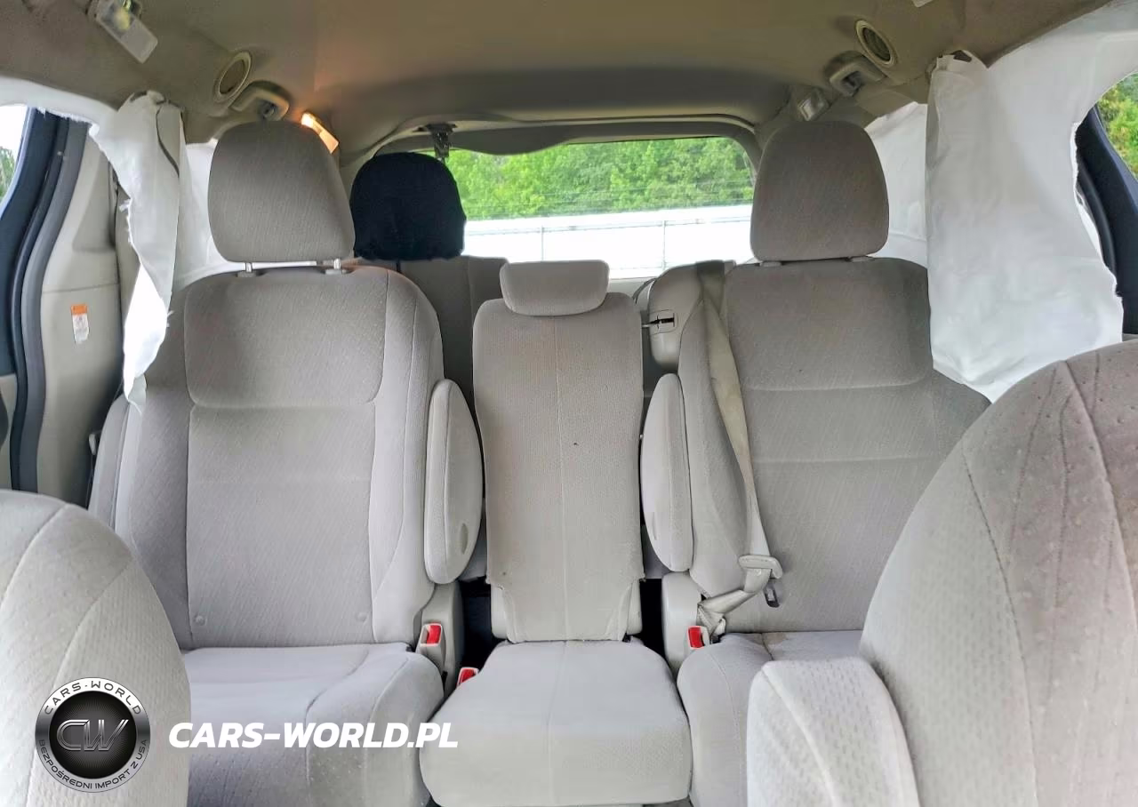 2016 Toyota Sienna Le VIN:5TDKK3DC0GS709060 - 10